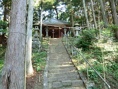 石尊神社への石段