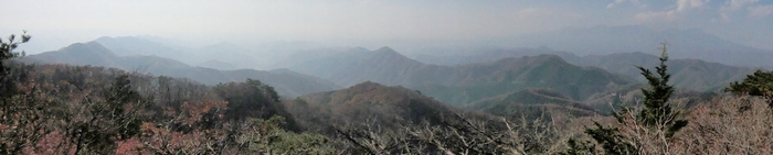 仁田山岳から、南の展望